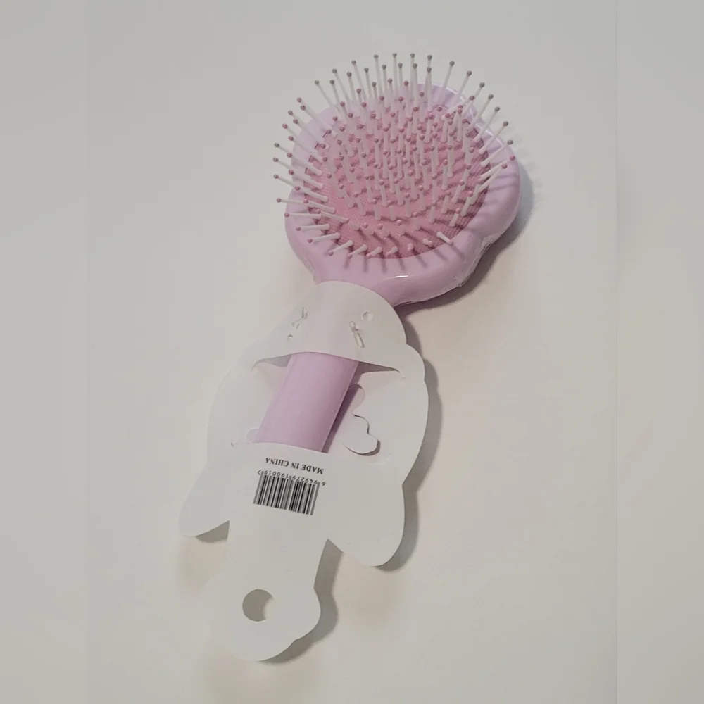 NIP Hello Kitty Hair Brush